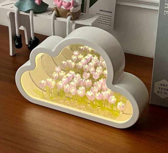 DIY Cloud Tulip Mirror Light