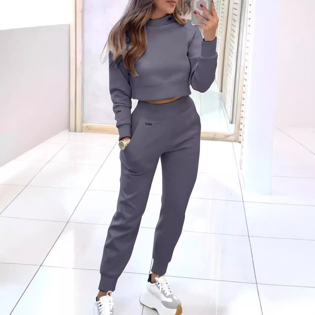 Stand Collar Sports Pullover And Trousers